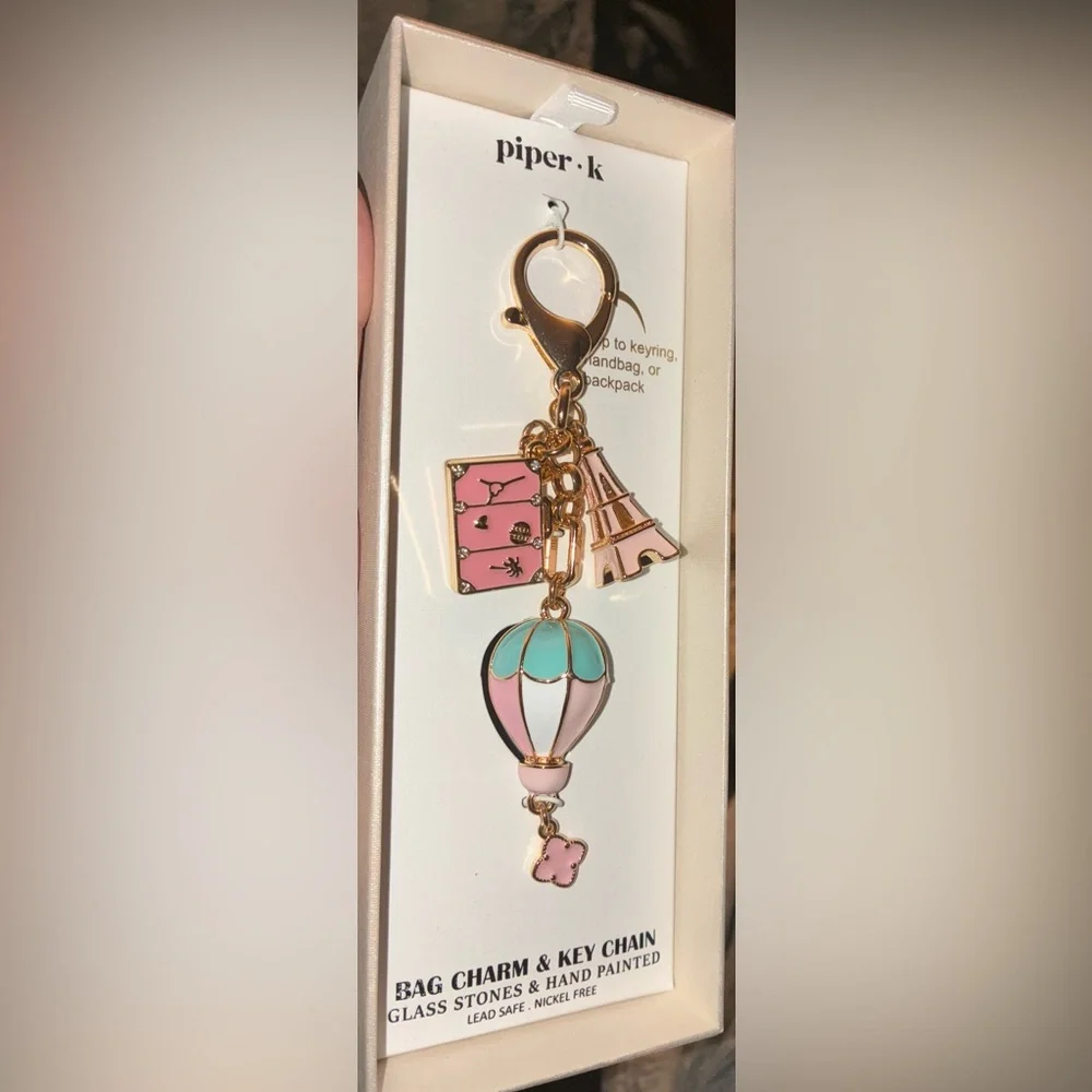 PIPER K Parisian Eiffel Tower Hot Air Balloon Travel Bag Charm Keychain NEW NWT